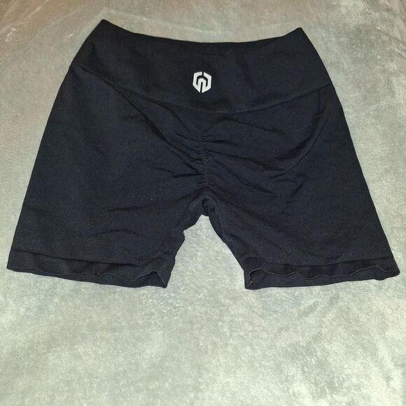 Neleus Women's Black Shorts - Picture 2 of 3